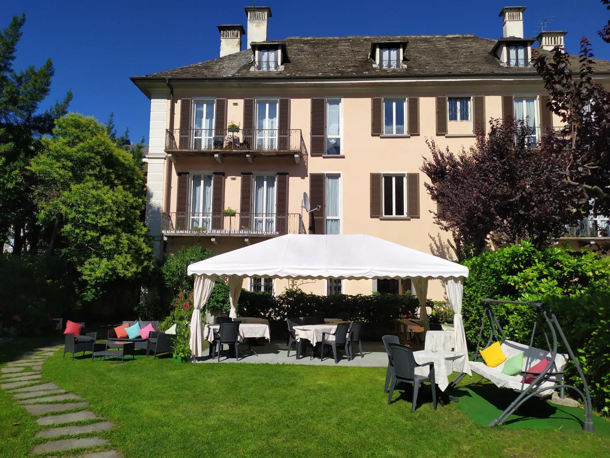 Bed & Breakfast Tiffany Domodossola Eksteriør billede